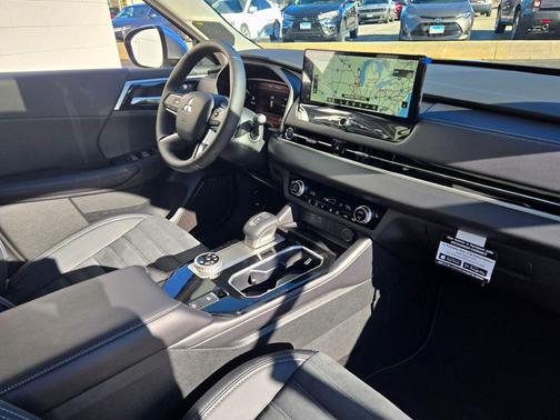 2025 Mitsubishi Outlander SE 2.5 S-AWC