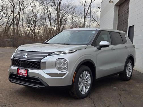 2026 Mitsubishi Outlander ES 1.5T S-AWC