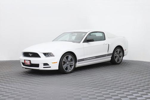 Oxford White 2014 Ford Mustang V6 Premium