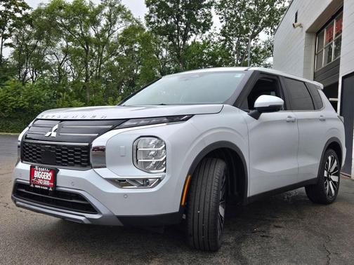 2025 Mitsubishi Outlander SE 2.5 S-AWC