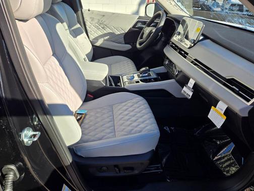 2025 Mitsubishi Outlander PHEV SEL