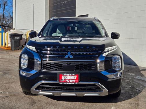 2025 Mitsubishi Outlander PHEV SEL
