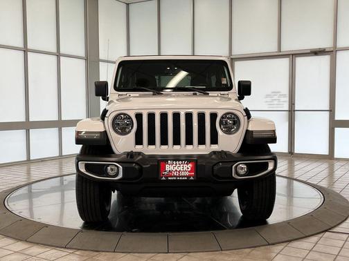 2021 Jeep Wrangler Unlimited Sahara