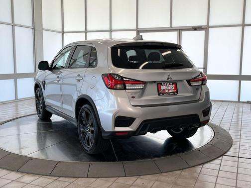 2022 Mitsubishi Outlander Sport 2.0 LE