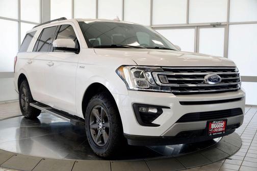White Platinum Metallic Tri-Coat 2019 Ford Expedition XLT