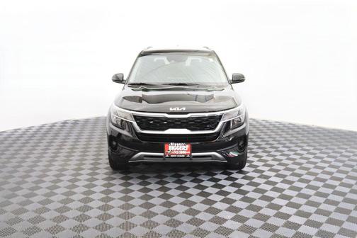 Cherry Black 2023 Kia Seltos S