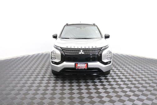 Silver 2025 Mitsubishi Outlander PHEV SEL