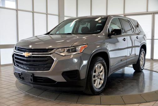 Satin Steel Metallic 2019 Chevrolet Traverse LS
