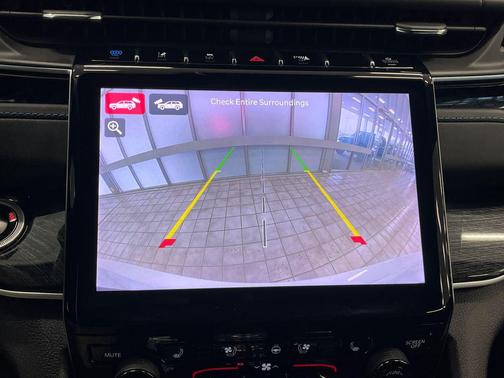 2022 Jeep Grand Cherokee 4xe Trailhawk