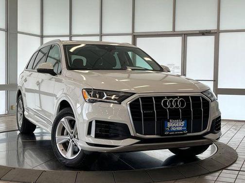 2022 Audi Q7 55 Premium