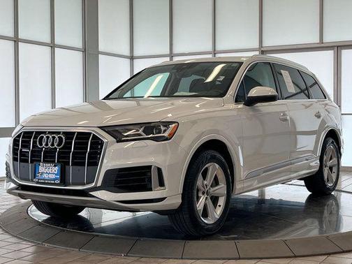 2022 Audi Q7 55 Premium