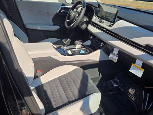 2026 Mitsubishi Outlander SE 1.5T S-AWC