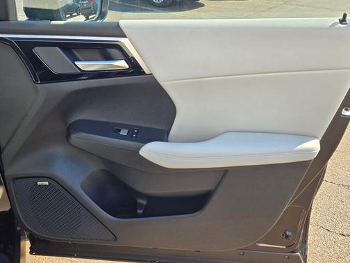 2026 Mitsubishi Outlander SE 1.5T S-AWC