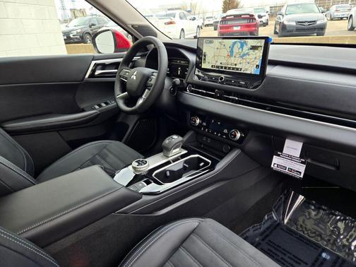 2026 Mitsubishi Outlander SE 1.5T S-AWC