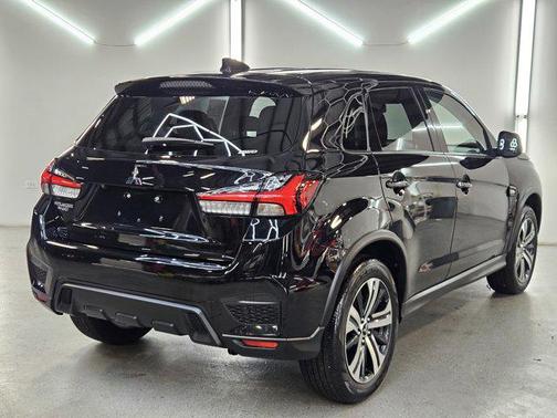 2023 Mitsubishi Outlander Sport 2.0 ES
