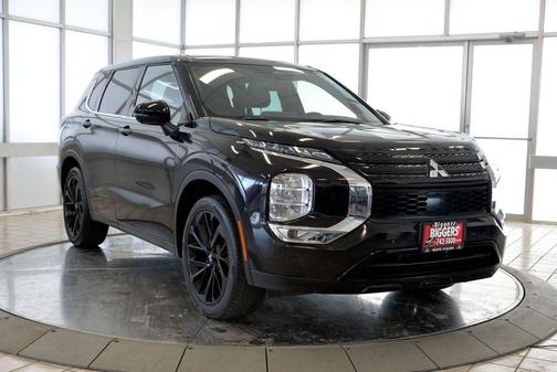 2023 Mitsubishi Outlander SEL Black Edition 2WD