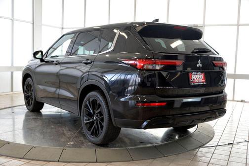 2023 Mitsubishi Outlander SEL Black Edition 2WD