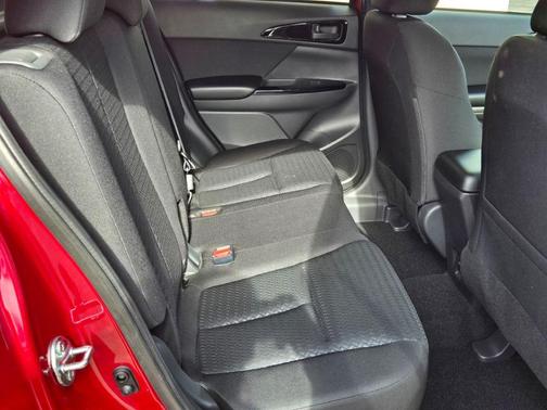 2025 Mitsubishi Eclipse Cross LE
