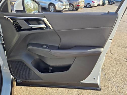 2025 Mitsubishi Outlander PHEV SE S-AWC