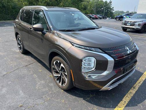 2022 Mitsubishi Outlander SEL
