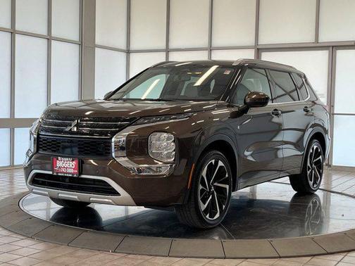 2022 Mitsubishi Outlander SEL