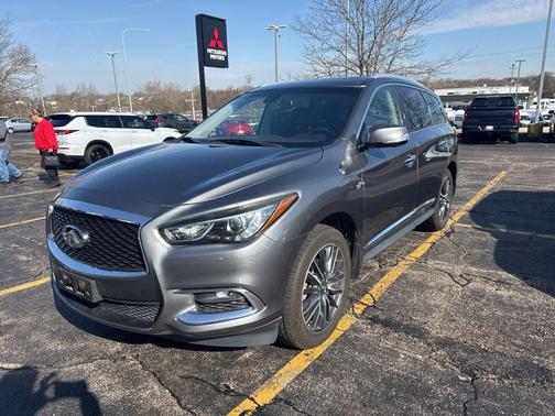 2017 INFINITI QX60 Base