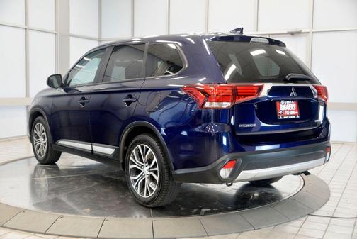 2018 Mitsubishi Outlander SE