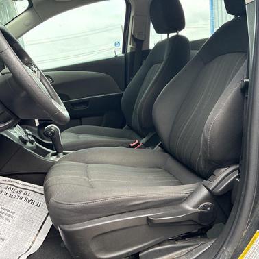 Nightfall Gray Metallic 2019 Chevrolet Sonic LT