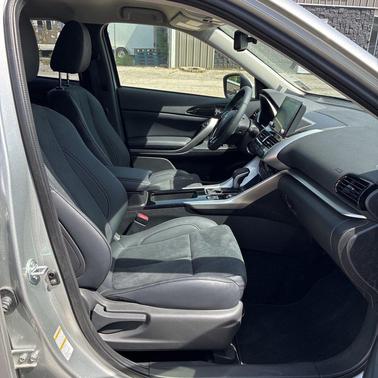 Alloy Silver Metallic 2026 Mitsubishi Eclipse Cross SE