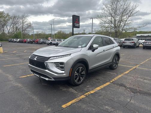 Alloy Silver Metallic 2026 Mitsubishi Eclipse Cross SE