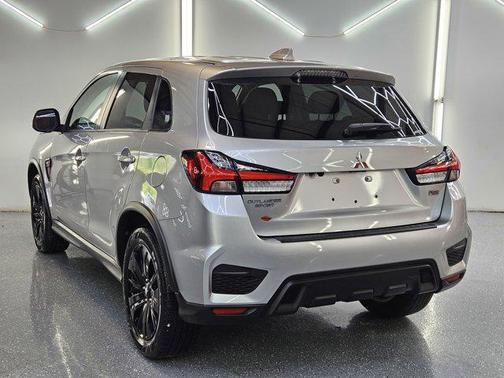 2022 Mitsubishi Outlander Sport 2.0 LE