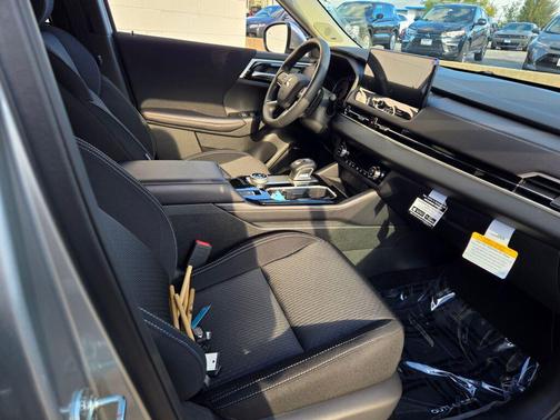 2025 Mitsubishi Outlander ES 2.5 S-AWC