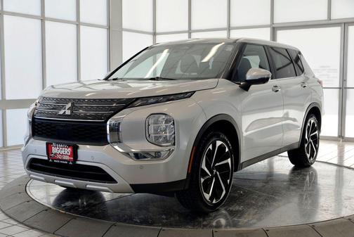 2023 Mitsubishi Outlander SE Black Edition 2WD