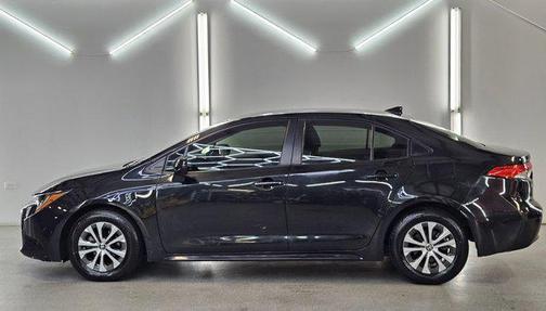 2022 Toyota Corolla Hybrid LE