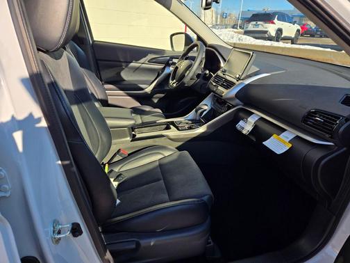 2026 Mitsubishi Eclipse Cross SE