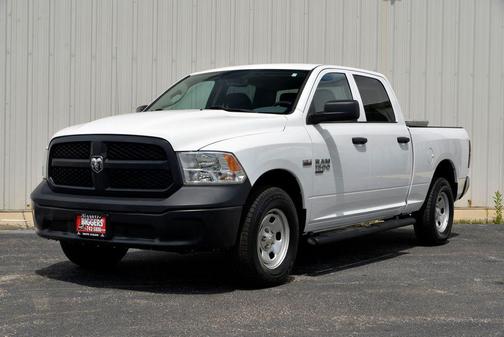 Bright White Clearcoat 2019 RAM 1500 Tradesman