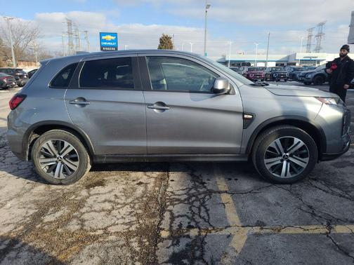 2022 Mitsubishi Outlander Sport 2.0 ES