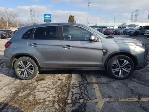 2022 Mitsubishi Outlander Sport 2.0 ES