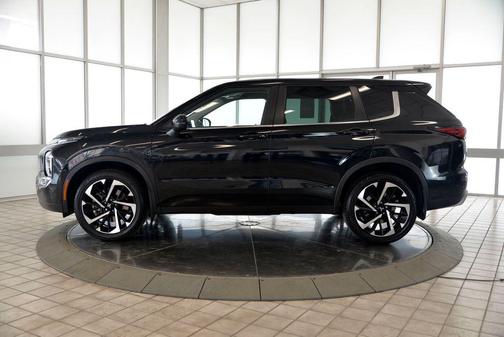 2023 Mitsubishi Outlander SE 2.5 S-AWC