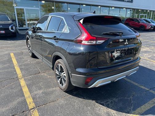 2023 Mitsubishi Eclipse Cross SE