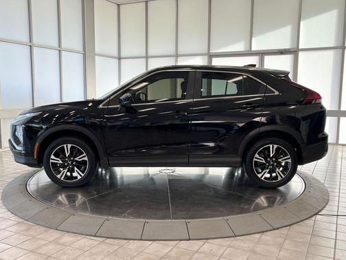 2023 Mitsubishi Eclipse Cross SE