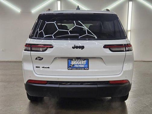 2022 Jeep Grand Cherokee L Altitude