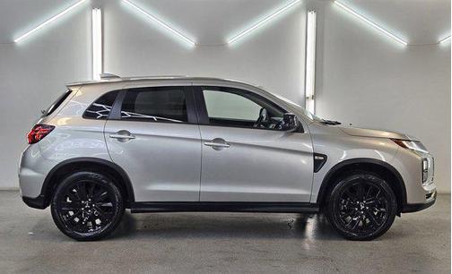 2022 Mitsubishi Outlander Sport 2.0 LE