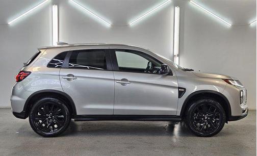 2022 Mitsubishi Outlander Sport 2.0 LE