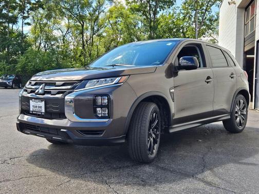 2025 Mitsubishi Outlander Sport 2.0 LE