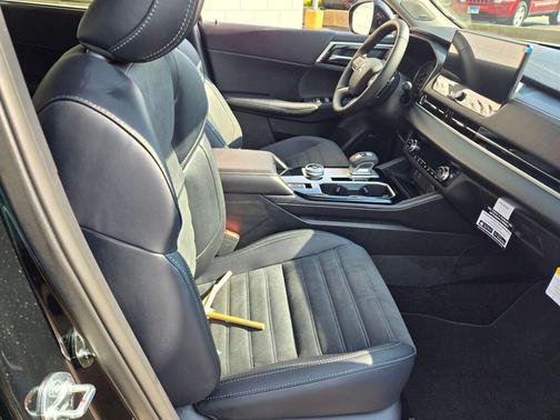 2025 Mitsubishi Outlander SE 2.5 S-AWC
