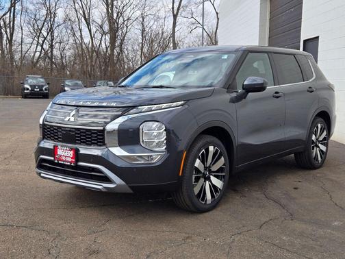 2026 Mitsubishi Outlander SE 1.5T S-AWC