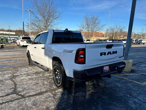 2025 RAM 1500 Warlock Crew Cab 4x4 5'7' Box