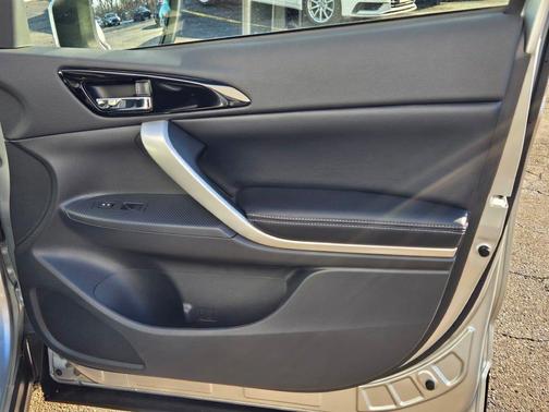 Alloy Silver Metallic 2026 Mitsubishi Eclipse Cross SE