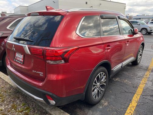 2018 Mitsubishi Outlander SEL